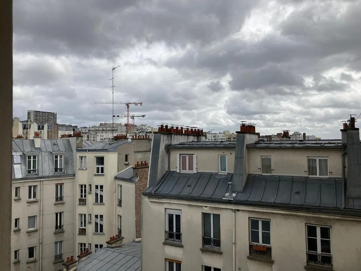Apartment Luminous And Inspiring Arty Home Paris