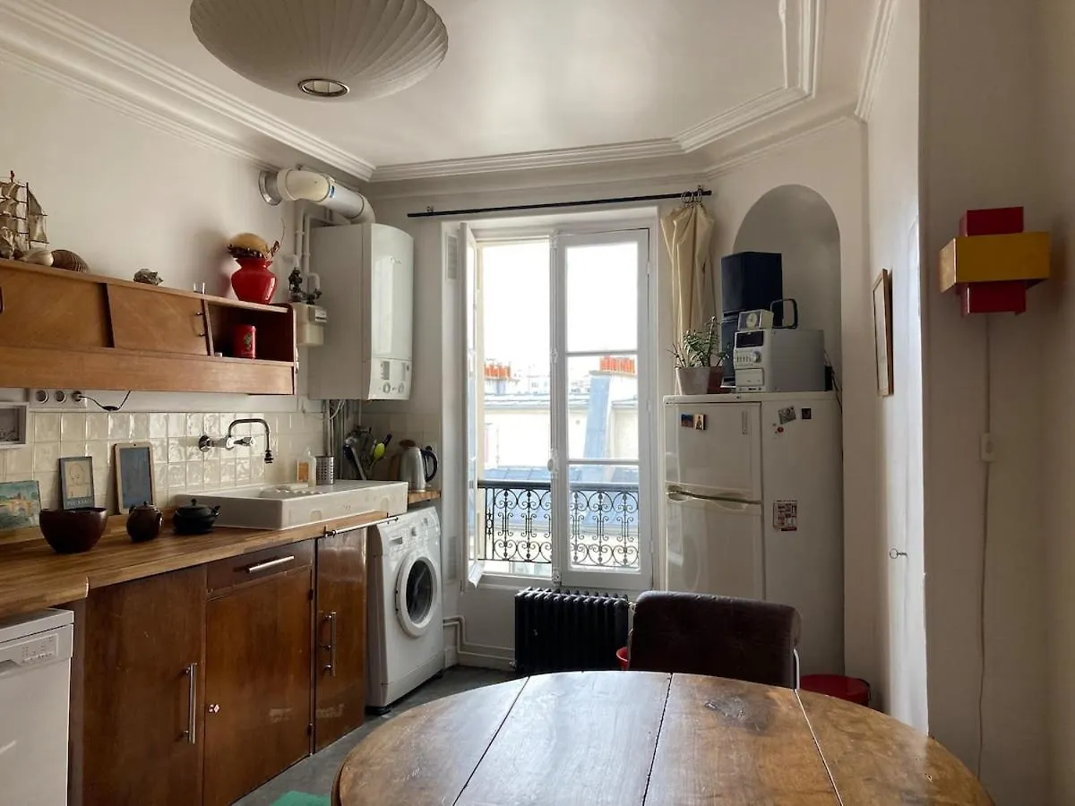 Luminous And Inspiring Arty Home Paris 0*,  France